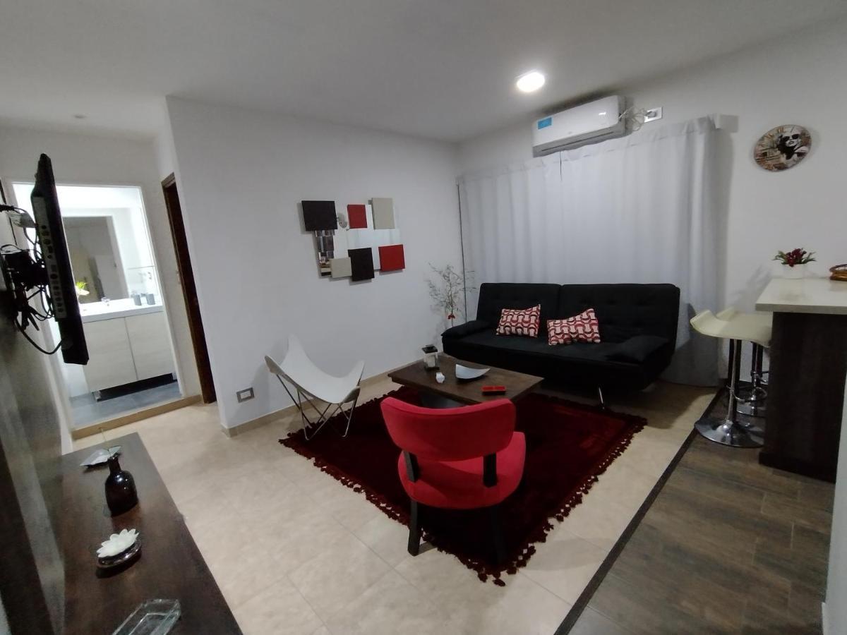 Aparts Temporarios Urquiza บัวโนสไอเรส ภายนอก รูปภาพ