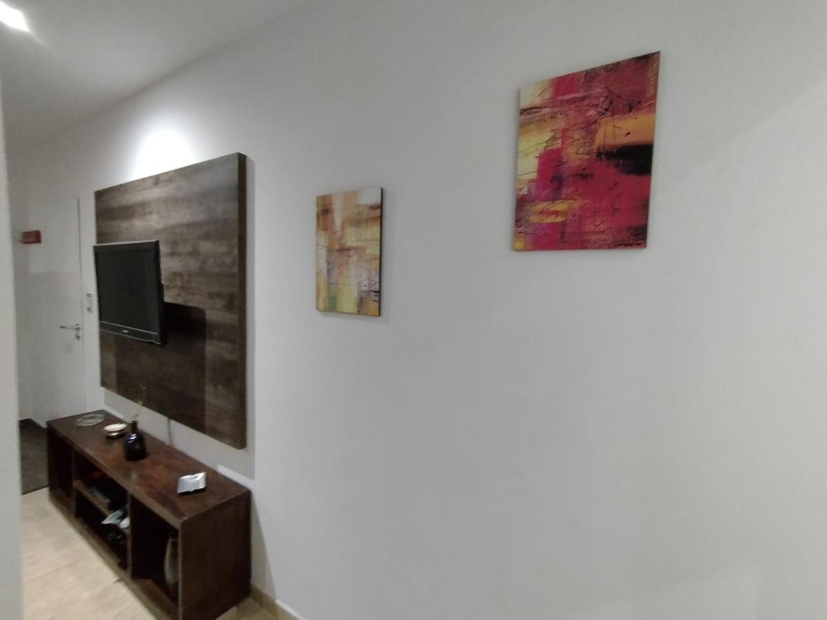 Aparts Temporarios Urquiza บัวโนสไอเรส ภายนอก รูปภาพ