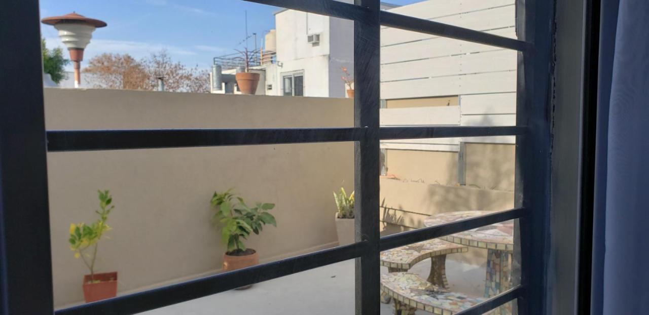 Aparts Temporarios Urquiza บัวโนสไอเรส ภายนอก รูปภาพ
