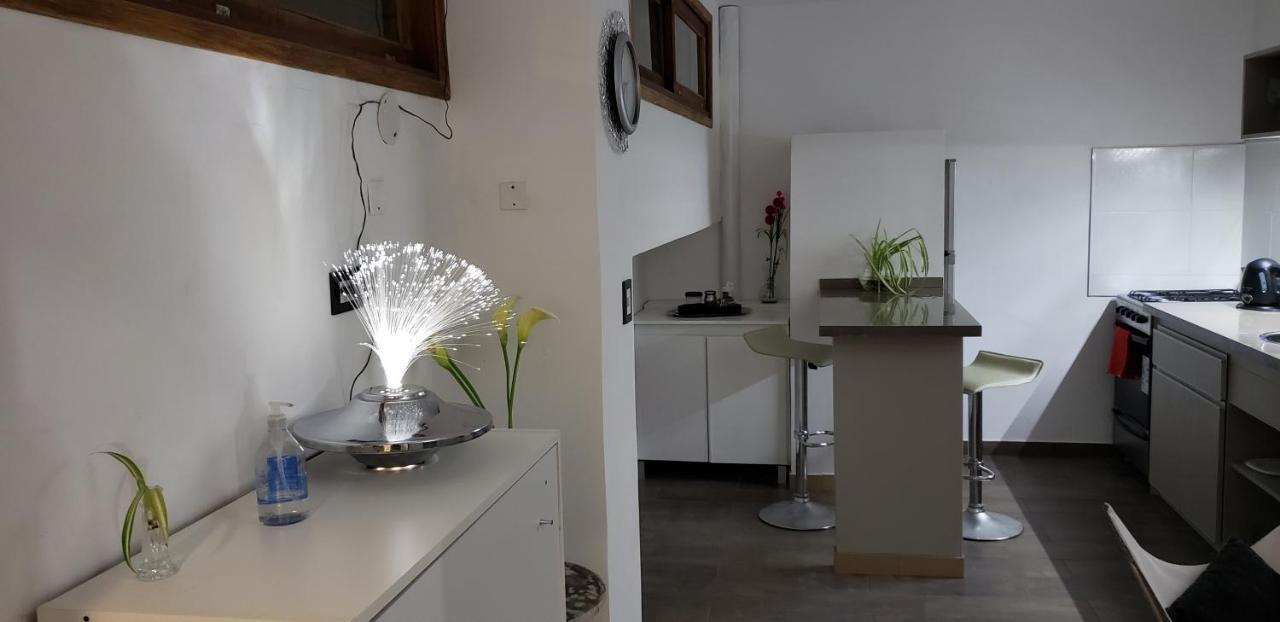 Aparts Temporarios Urquiza บัวโนสไอเรส ภายนอก รูปภาพ